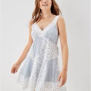 American Eagle Outfitters Blue and White Lace Mini Dress